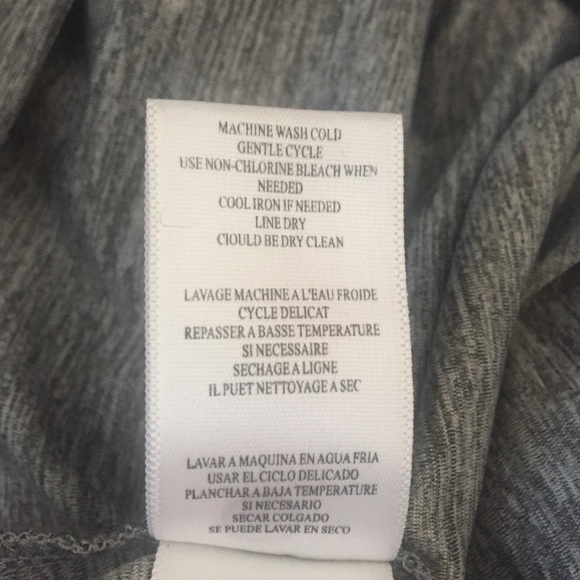 To the Max Grey Ruffle Front Top Size XS - Picture 5 of 6